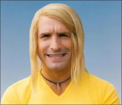 Il nous vient de Niiice. C'est notre ami...