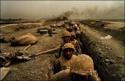 L'Irak attaque l'Iran, d&eacute;clenchant une guerre qui va durer huit ans entre les deux pays :