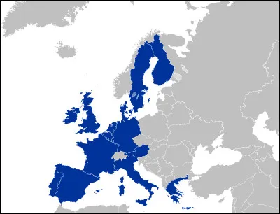 Quatri&egrave;me &eacute;largissement de l'Union europ&eacute;enne, avec l'entr&eacute;e de l'Autriche, de la Finlande et de la Su&egrave;de. L'UE compte d&eacute;sormais 15 Etats membres :