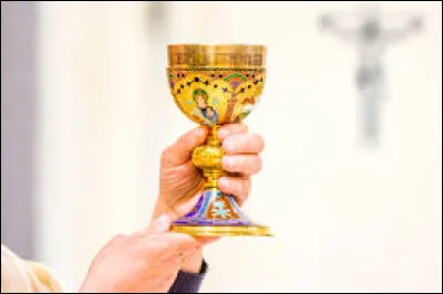 Il y a une faute d'orthographe dans la phrase suivante : "Boire le calice jusqu'à la lie" signifie, endurer jusqu'au bout quelque chose de pénible.