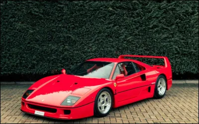 Comment se nomme cette Ferrari ?