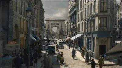 Tu commences à lire et apprends que tu es admise à Beauxbâtons, l'académie de magie française. Ta grande sur, Fleur Delacour t'emmène faire du shopping pour acheter tes nouvelles affaires. Par quelle boutique veux-tu commencer ?