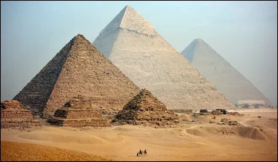 En combien de temps auraient été construites les pyramides d'Égypte ?