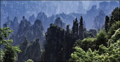 Dans quel pays se situe le parc de Zhanjiajie ?