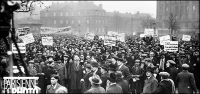 Ce 12 février a été une journée de grève et de manifestation pour défendre la République et dire non au fascisme : c'était en ...