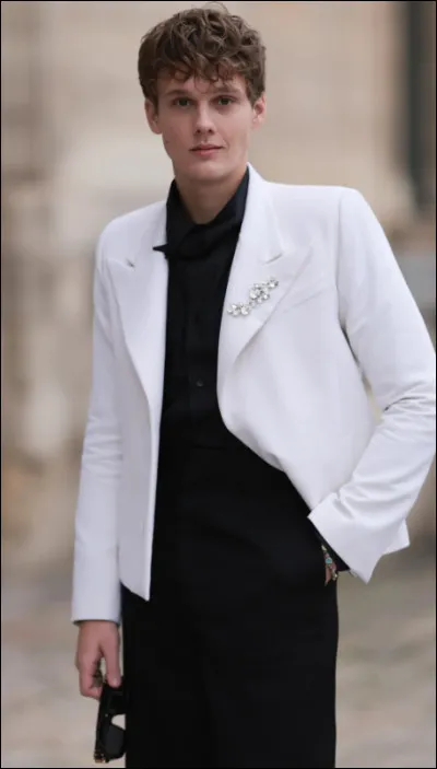 Quel est le rôle de cet acteur ?