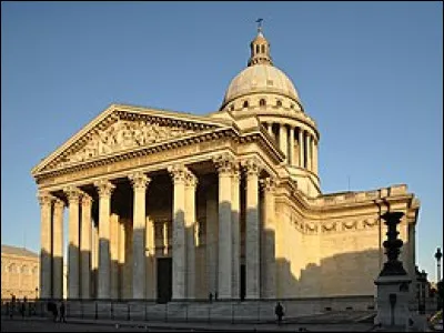 Qui était l'architecte du Panthéon ?