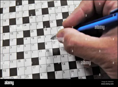 De quand datent les premiers mots croisés ?