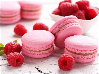 Comment appelle-t-on la partie supérieure des macarons ?