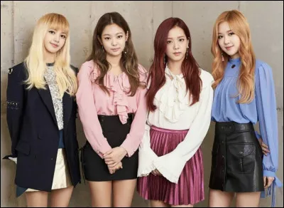 Donne les noms (dans l'ordre) des Blackpink.