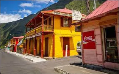 Culture : que célèbre la fête des Cafres qui se déroule sur l'île de la Réunion ?