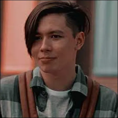 Comment s'appelle ce personnage ?