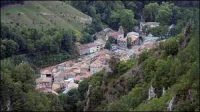 Village Audois, Niort-de-Sault se situe dans l'ex région ...