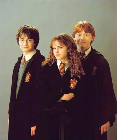 À quel endroit Emma embrasse-t-elle Rupert Grint (Ron) ?