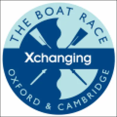 Lors de la course annuelle d'aviron "The Boat Race" opposant les universités d'Oxford et Cambridge, quelle équipe arbore la couleur bleu marine ?
