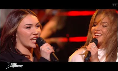 Au troisième prime, quelle chanson a-t-elle interprétée en duo avec Tiana ?