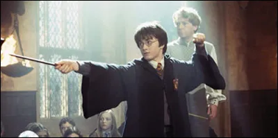 Que veut dire le sortilège "Expelliarmus" ?