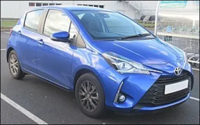 Voici sans doute la voiture japonaise la plus connue en France et pour cause. Quel est le nom de ce modèle assemblé dans le Nord ?