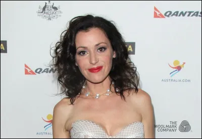 Comment s'appelle Tina Arena dans une de ses chansons sortie en 2005 ?