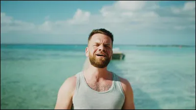 Enfin, où Keen'V répète-t-il quatre fois par refrain dans une de ses chansons qu'il veut aller y vivre ?