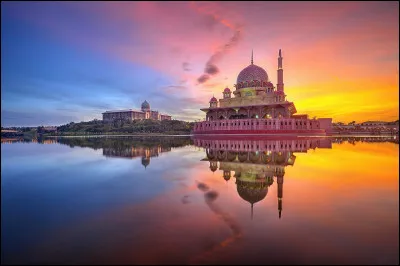 À quel duo doit-on la chanson "Nuit de folie" ?