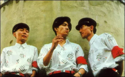 Un de ces musiciens est considéré comme le quatrième membre "caché" du trio japonais électronique "Yellow Magic Orchestra". Lequel ?