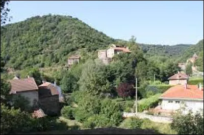 Petit village Altiligérien de 53 habitants, Saint-Étienne-sur-Blesle se situe en région ...