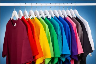 Quelle couleur de vêtements portes-tu le plus régulièrement ?