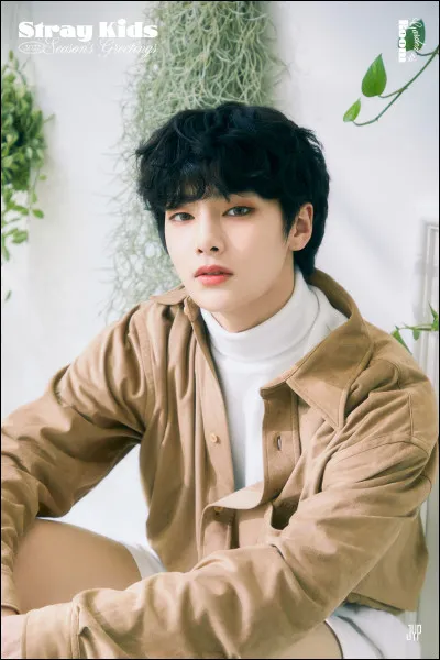 Il aime faire les boutiques avec :