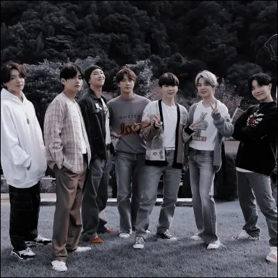 Qui a été le premier membre à rejoindre BTS ?