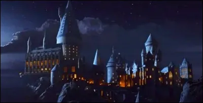 Imagine ta rentrée à Poudlard, comment se passe-t-elle ?