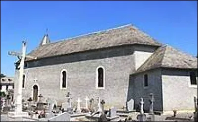 Je vous emmène maintenant à Espèche, petit village Bigourdan de 50 habitants situé en région ...