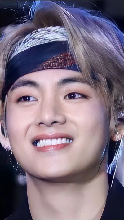 De quel groupe aimerait-il être proche ?