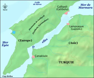 Quel est ce détroit en D qui relie la mer Égée à la mer de Marmara, long de 61 kilomètres ?