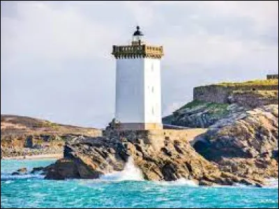 Quelles villes trouve-t-on dans le Finistère ? (3)