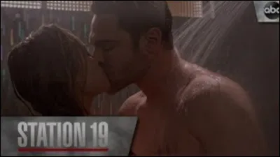 Dans quel épisode Maya et Jack s'embrassent-ils pour la première fois ?