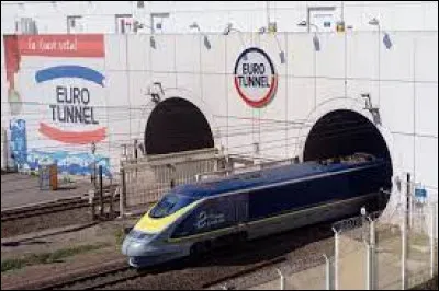 Quelle est la longueur du tunnel sous la Manche ?
