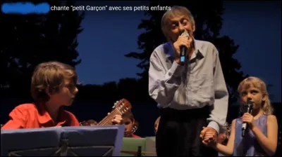 Quel est cet interprète qui fit connaître en France Léonard Cohen, Bob Dylan ou encore Woody Guthrie ?