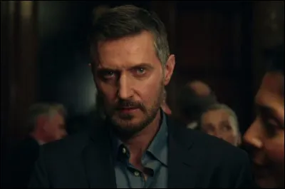 Quelle est cette série Netflix avec notamment ici le personnage de William, qui tombe sous le charme d'Anna ?