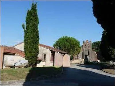 Je vous emmène dans le Lauragais, à Pouze. Village de l'aire d'attraction Toulousaine, il se situe dans le département ...