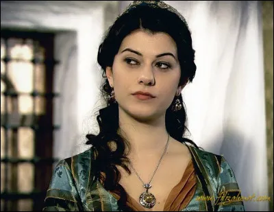 Quel est le MBTI de Nigar Kalfa ?