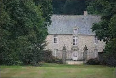Je vous emmène en Bretagne au manoir de Boisgelin, à Pléhédel. Commune de l'aire d'attraction Paimpolaise, elle se situe dans le département ...