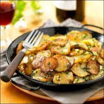 Quelle matière grasse est utilisée dans la recette des pommes de terre sarladaises ?