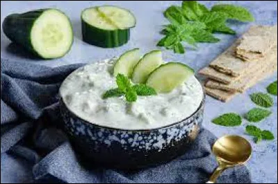 De quel pays est originaire le tzatzíki ?