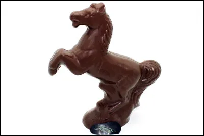 Quel animal représente cette sculpture en chocolat ?