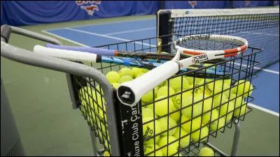 La balle de tennis a toujours été jaune.