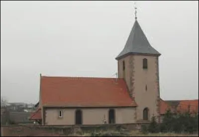 Commune incluse dans l'aire d'attraction Strasbourgeoise, Rangen se situe dans le département ...