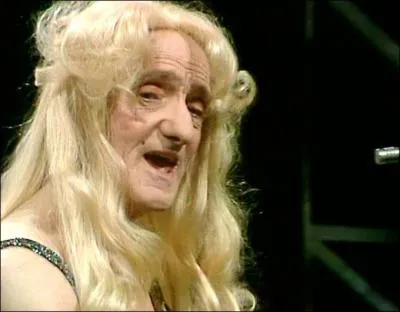 N en 1905, mort en 1989, souvent dans le rle du  petit vieux  quel est son nom ?