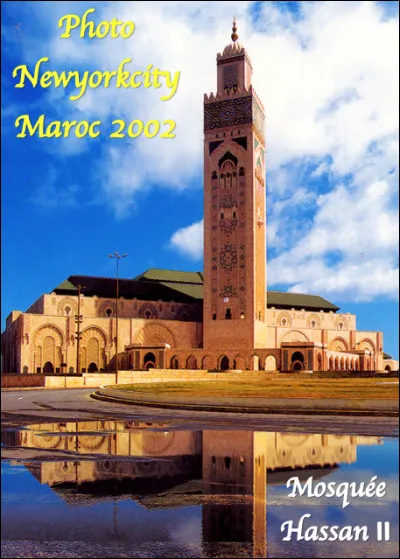 Quelle est la ville du Maroc la plus peuplée avec 3,67 millions d'habitants, poumon économique du pays, célèbre pour sa mosquée Hassan II, l'une des plus grandes du monde ?