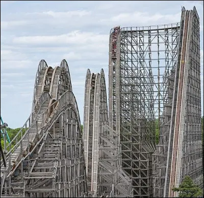 C'est Intamin qui a construit El Toro.